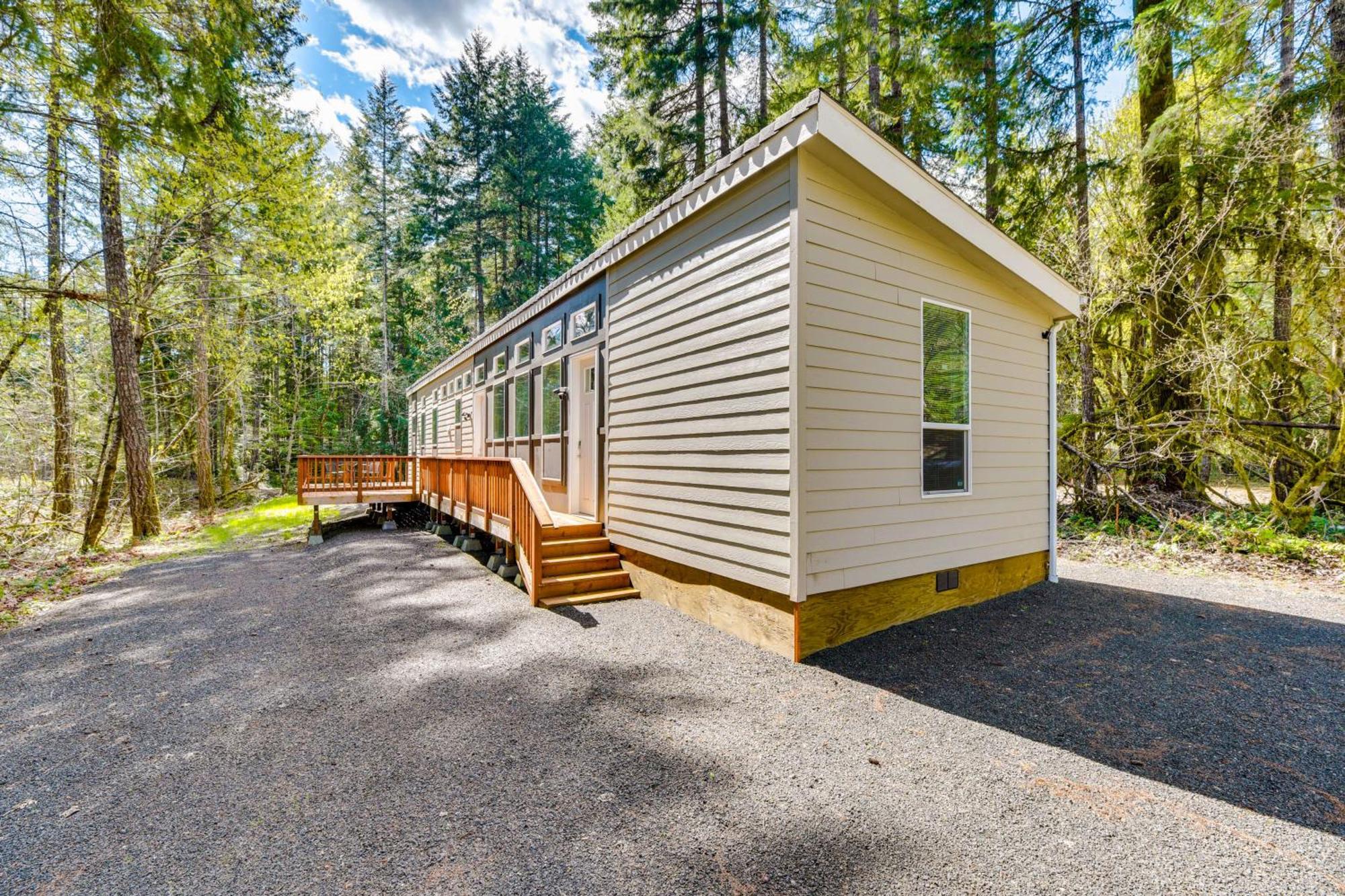 Hoodsport Vacation Rental With Private Lake Access! Buitenkant foto