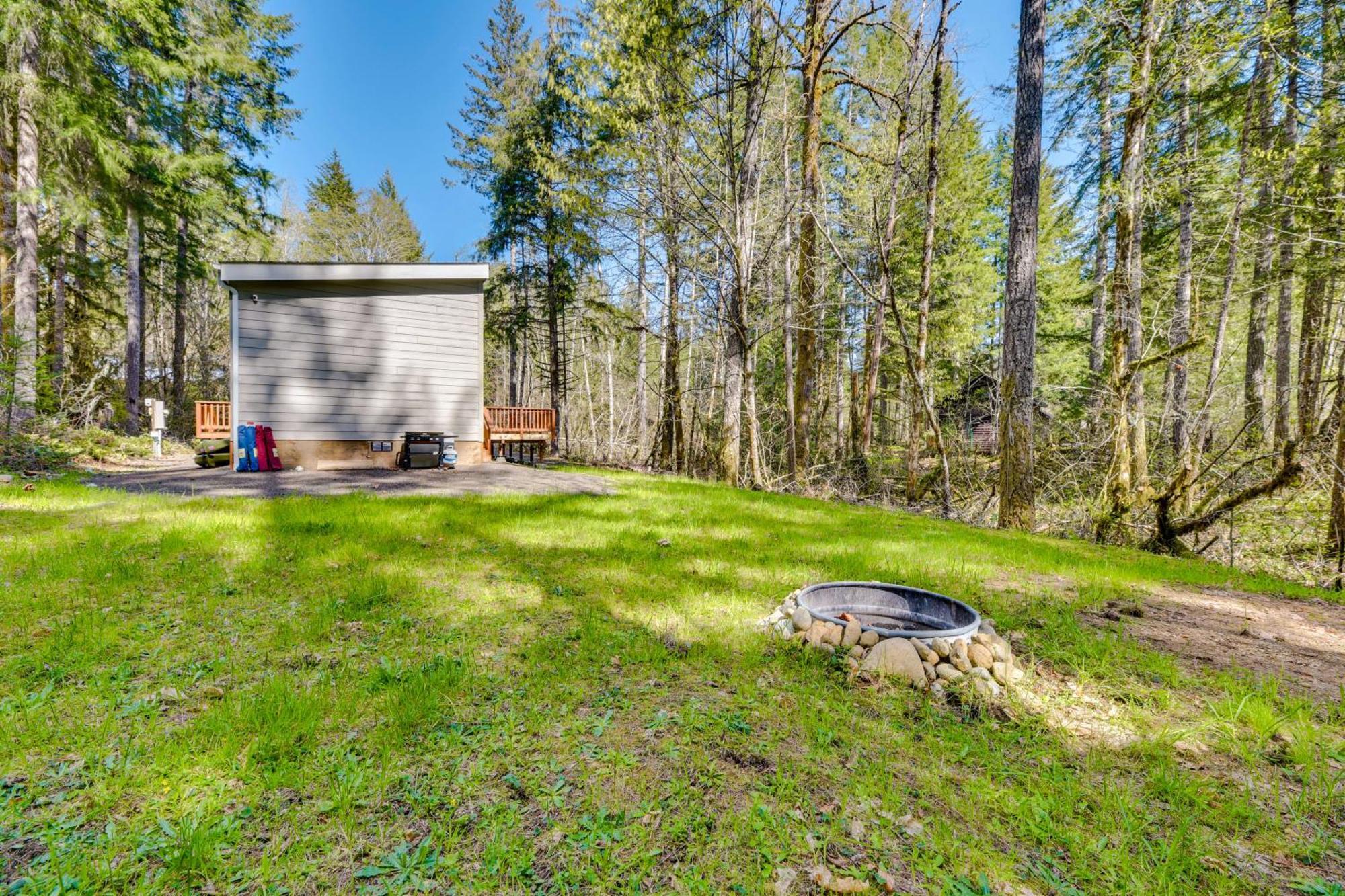 Hoodsport Vacation Rental With Private Lake Access! Buitenkant foto